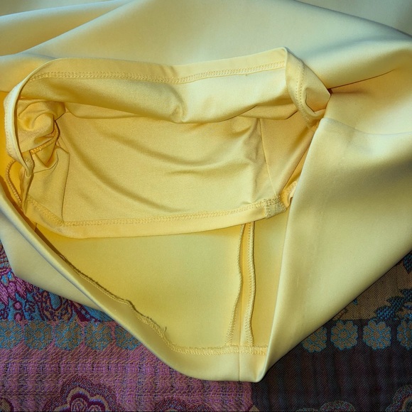 Guess Yellow Spaghetti Strap Backless Party Dress - Picture 6 of 9